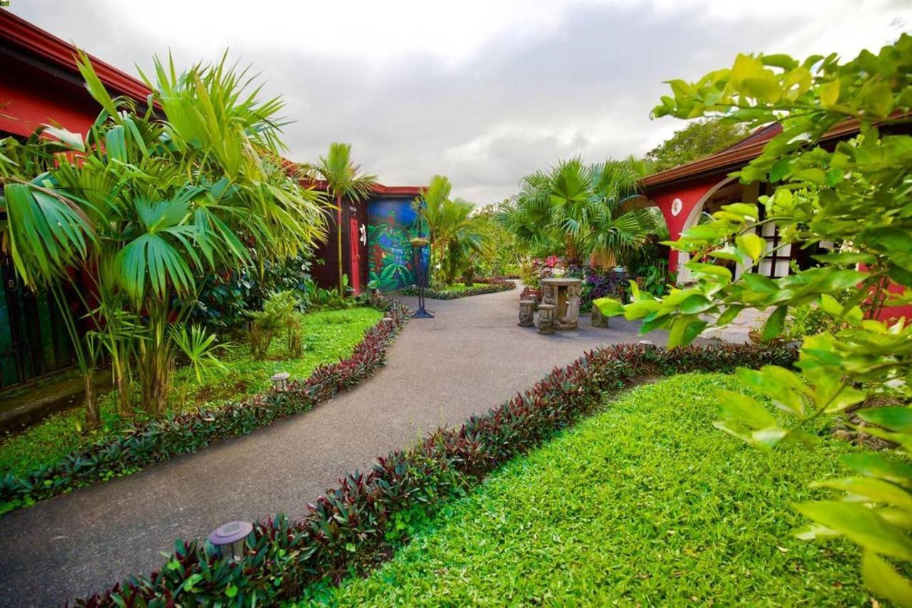 Toucan Lane Hotel And Restaurant Nuevo Arenal Buitenkant foto