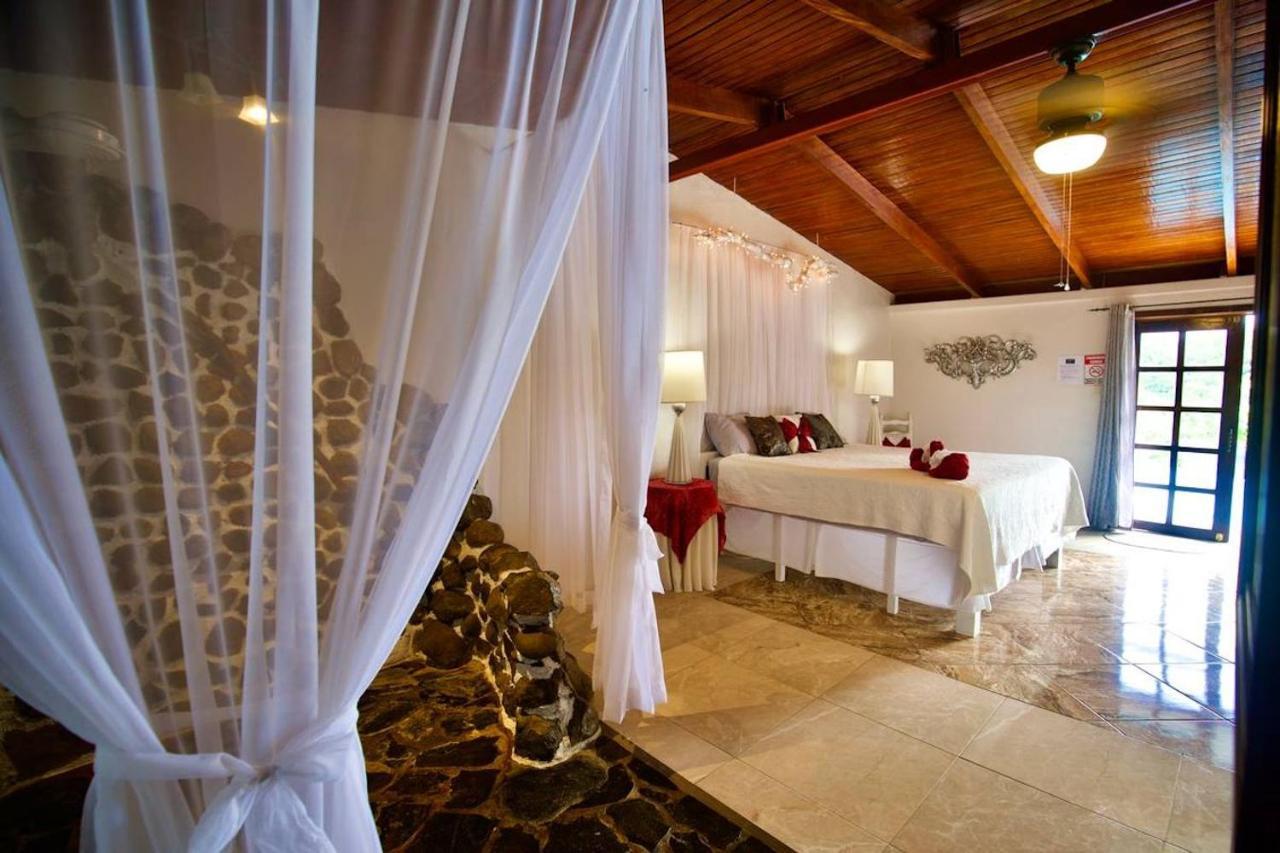 Toucan Lane Hotel And Restaurant Nuevo Arenal Buitenkant foto