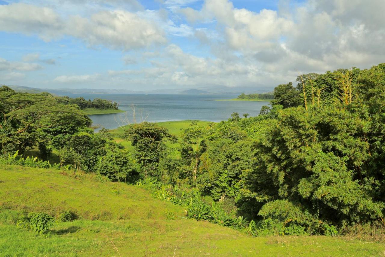 Toucan Lane Hotel And Restaurant Nuevo Arenal Buitenkant foto